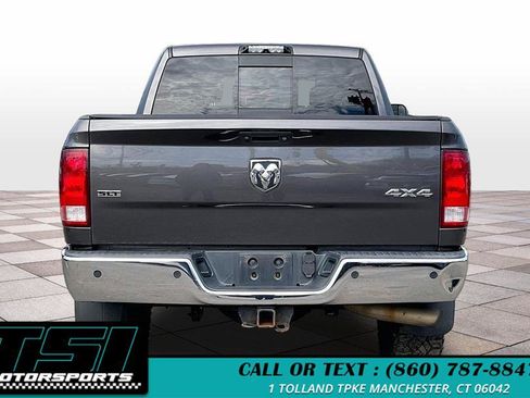 Used 2016 RAM 3500 SLT w/ Luxury Group AWD/4WD image 4