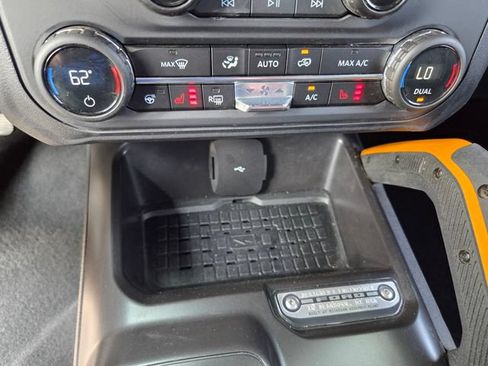 Used 2024 Ford Bronco Badlands AWD/4WD image 30