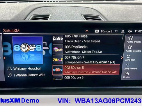 Used 2023 BMW 530e w/ M Sport Package image 28