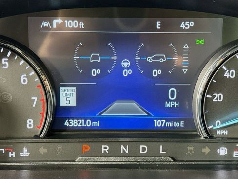 Used 2023 Ford Explorer Limited w/ Equipment Group 301A image 23