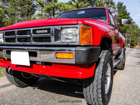 Used 1986 Toyota Pickup 4x4 Regular Cab Turbo image 46