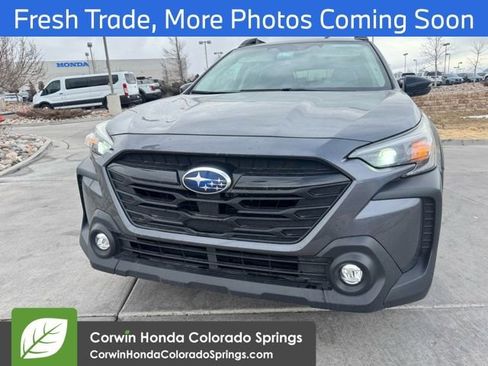 Used 2025 Subaru Outback Onyx Edition image 9