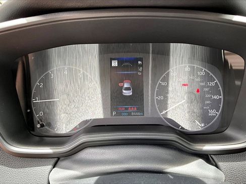 Used 2025 Toyota Corolla LE FWD image 12