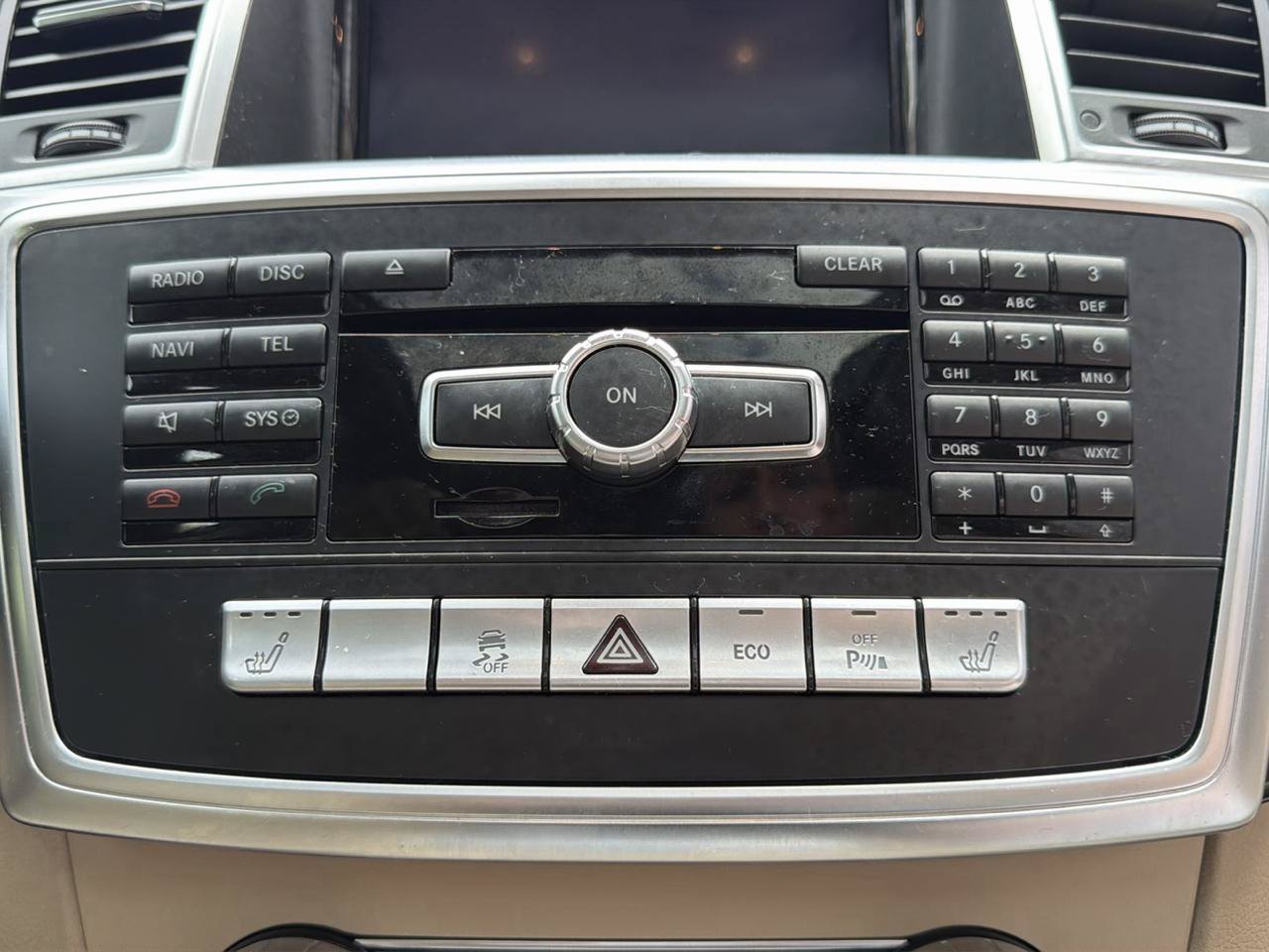 Used 2015 Mercedes-Benz GL 450 4MATIC image 35
