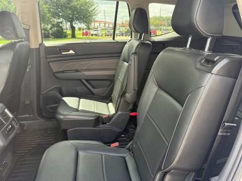 Certified 2022 Volkswagen Atlas SE AWD/4WD image 12