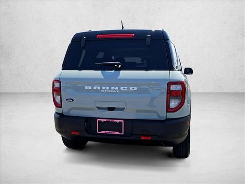 Used 2023 Ford Bronco Sport Outer Banks w/ Tech Package AWD/4WD image 7