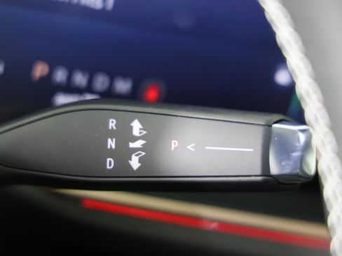 New 2025 Buick Envision Sport Touring image 25