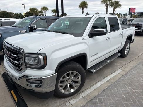 Used 2017 GMC Sierra 1500 SLT w/ SLT Premium Package image 4