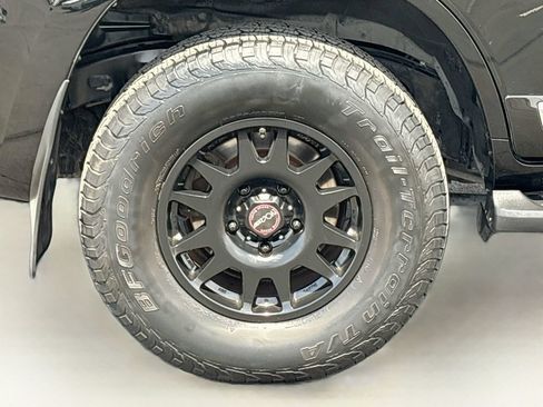 Used 2015 Toyota Land Cruiser AWD/4WD image 34