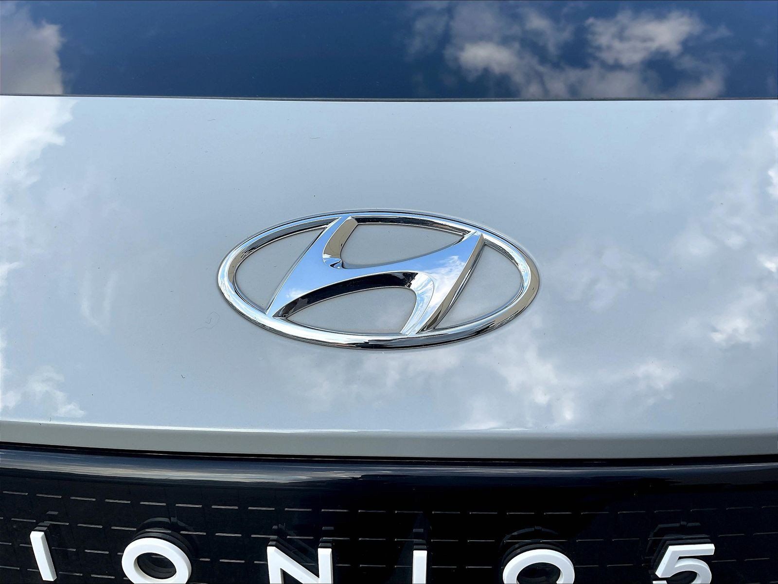 Used 2024 Hyundai Ioniq 5 SEL RWD image 24