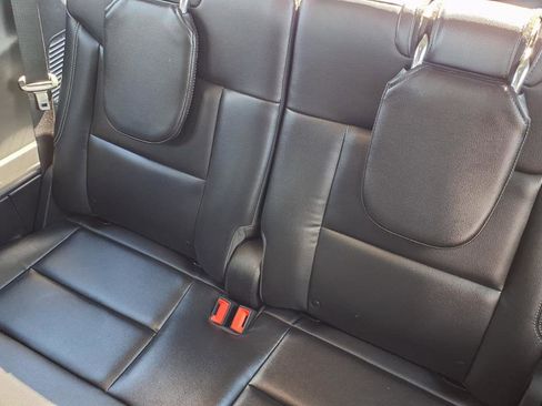 Used 2020 Ford Explorer XLT w/ Equipment Group 202A image 8