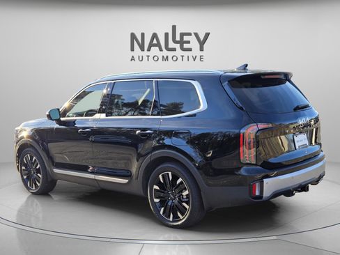 Used 2024 Kia Telluride SX Prestige w/ Towing Package image 3