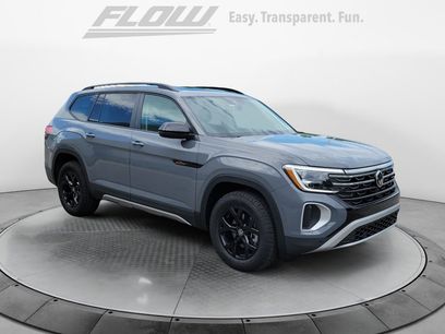 New 2025 Volkswagen Atlas Peak Edition SE