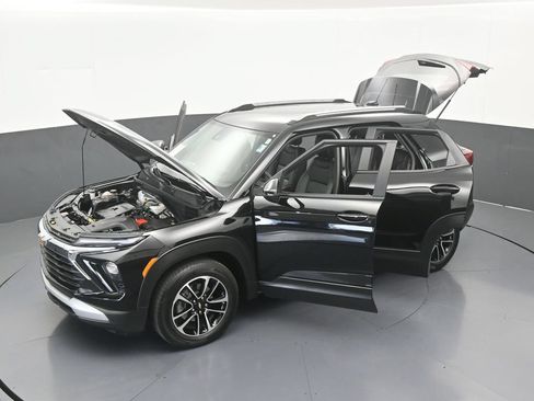 Used 2024 Chevrolet TrailBlazer LT w/ Driver Confidence Package FWD image 51