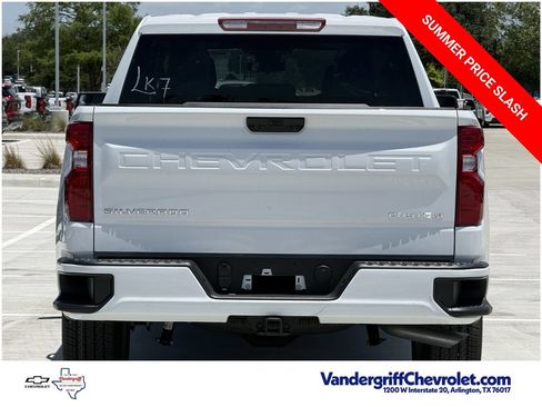 New 2026 Chevrolet Silverado 1500 Custom RWD image 5