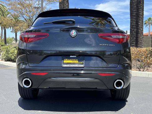 Used 2021 Alfa Romeo Stelvio Sprint w/ Nero Edizione RWD image 42