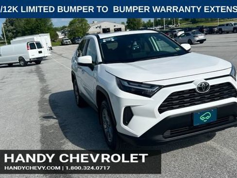 Used 2025 Toyota RAV4 XLE AWD/4WD image 1