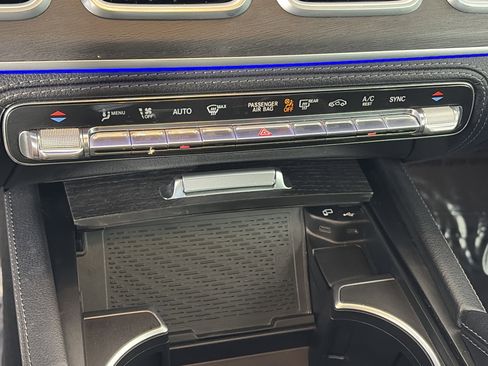 Used 2020 Mercedes-Benz GLE 350 4MATIC image 22