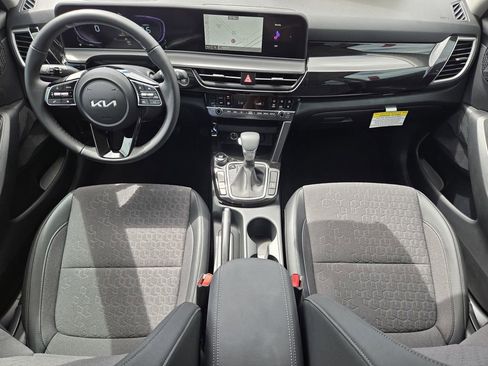 New 2026 Kia Seltos S FWD image 18