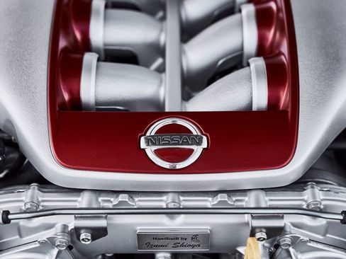 Used 2021 Nissan GT-R Premium image 20