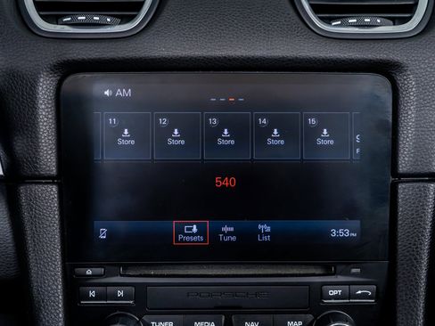 Used 2022 Porsche 718 Boxster S image 45