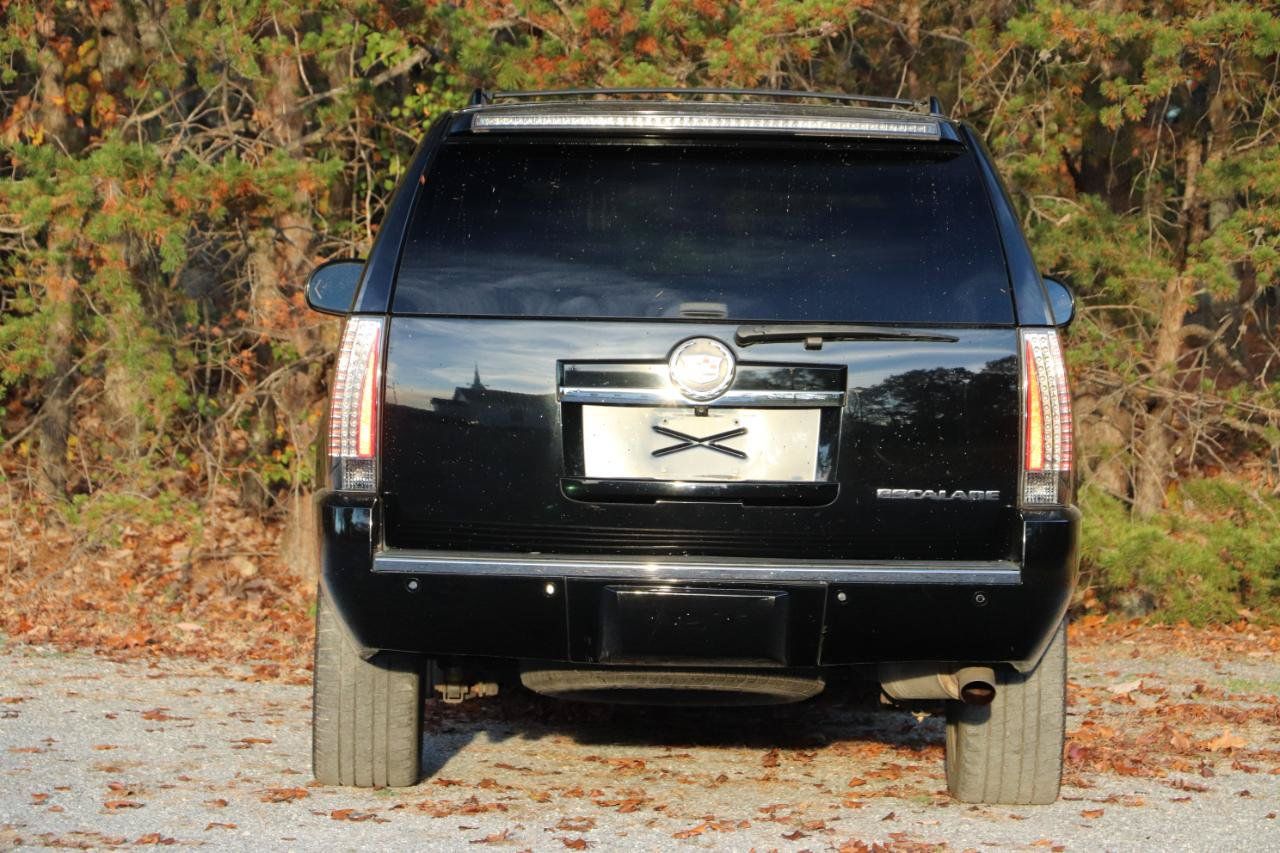 Used 2014 Cadillac Escalade ESV Premium AWD/4WD image 4