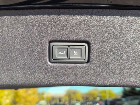 New 2026 Audi Q8 Premium Plus image 33