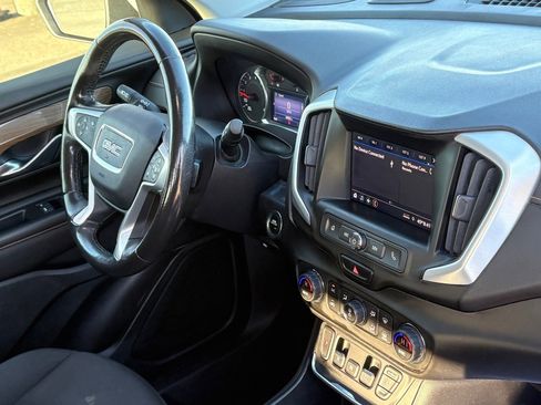Used 2020 GMC Terrain SLE w/ Driver Convenience Package image 37