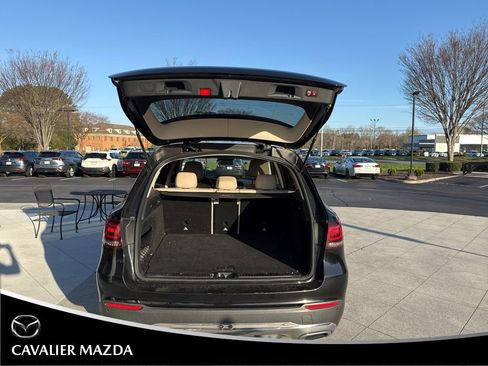 Used 2022 Mercedes-Benz GLC 300 GLC 300 image 5