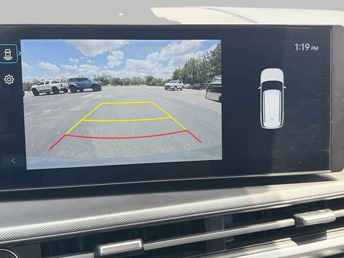 Used 2025 Hyundai Santa Fe SEL FWD image 21