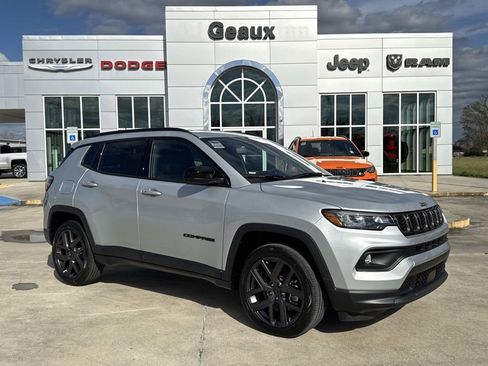 New 2026 Jeep Compass Latitude image 1