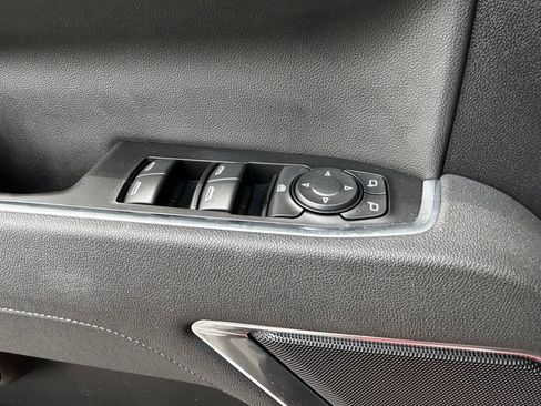 New 2026 GMC Sierra 1500 SLE w/ Preferred Package AWD/4WD image 19