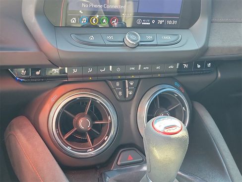 Used 2021 Chevrolet Camaro ZL1 image 33