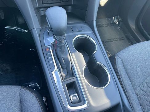 Used 2024 Chevrolet Equinox LT AWD/4WD image 13