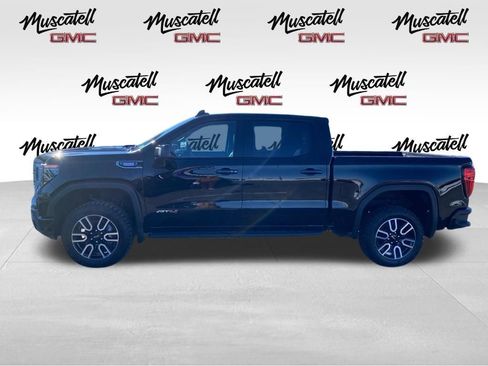 Used 2026 GMC Sierra 1500 AT4 w/ AT4 Premium Package AWD/4WD image 9