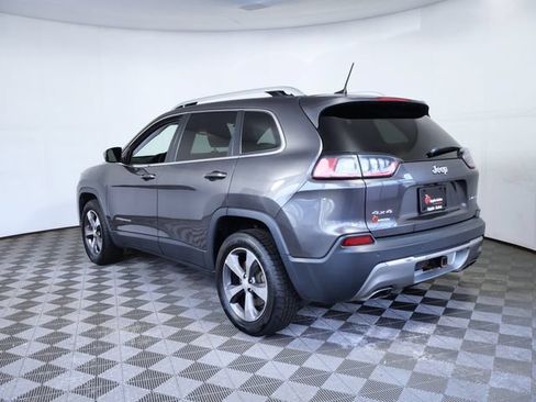 Used 2019 Jeep Cherokee Limited w/ Trailer Tow Group AWD/4WD image 4