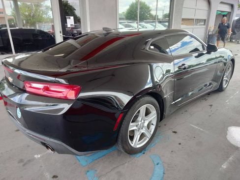 Used 2017 Chevrolet Camaro LT w/ Technology Package image 3