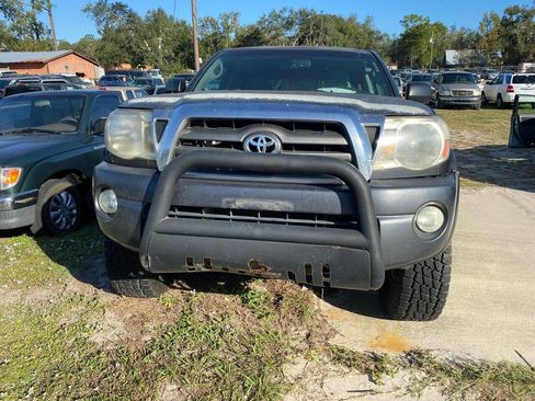 Used 2010 Toyota Tacoma V6 4x4 4dr Double Cab 5.0 ft S image 3