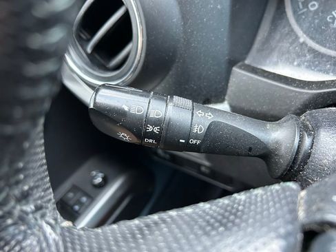 Used 2018 Toyota Tacoma SR5 image 21