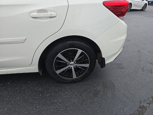 Used 2022 Subaru Impreza Premium image 4