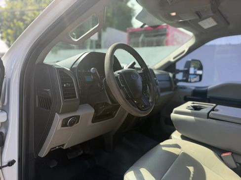 Used 2019 Ford F350 XL w/ Power Equipment Group AWD/4WD image 14