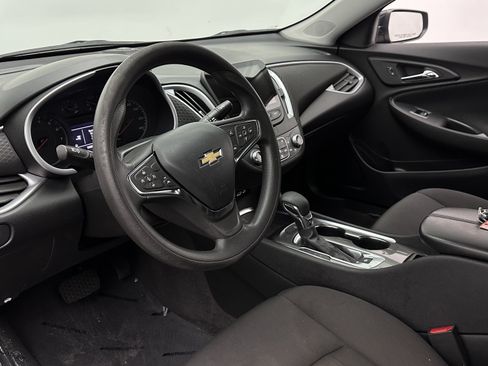 Used 2023 Chevrolet Malibu LT FWD image 8