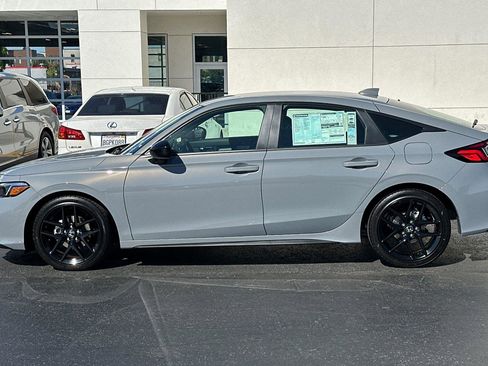 Certified 2025 Honda Civic Sport image 6