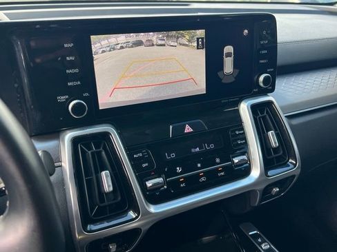 Certified 2021 Kia Sorento SX AWD/4WD image 24