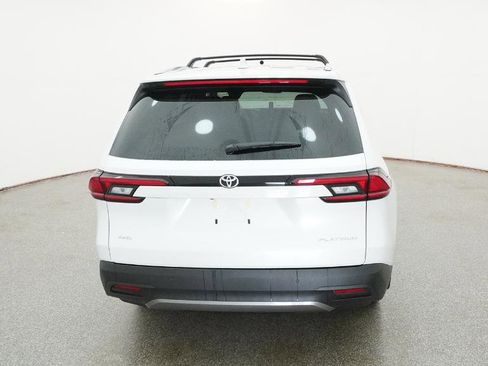 New 2026 Toyota Grand Highlander Platinum AWD/4WD image 10