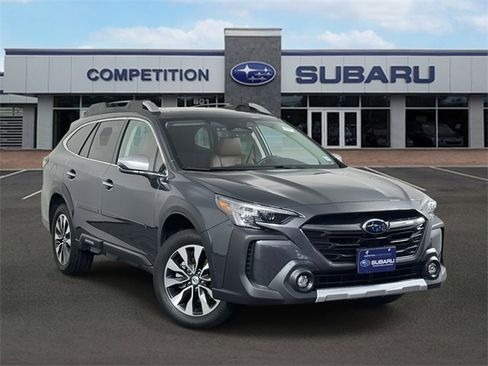 Used 2023 Subaru Outback Touring image 1