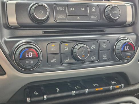Used 2018 GMC Sierra 1500 SLT AWD/4WD image 12