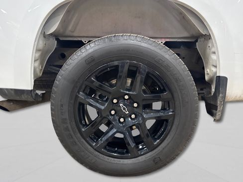 Used 2023 Chevrolet Silverado 1500 Custom image 49