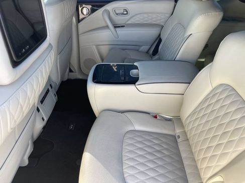 Certified 2023 INFINITI QX80 Sensory w/ Cargo Package AWD/4WD image 19