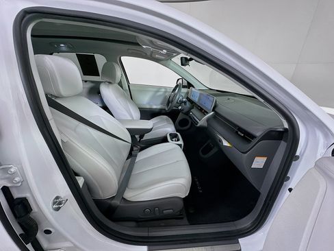 Used 2024 Hyundai Ioniq 5 Limited RWD image 34